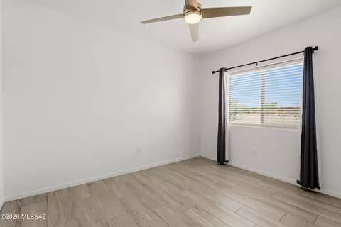 Bedroom - 3335 E Canyoneer Dr, Vail, AZ 85641 photo 2 of 4