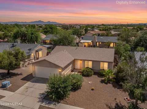 8812 E Squaw Peak Dr, Tucson, AZ 85730
