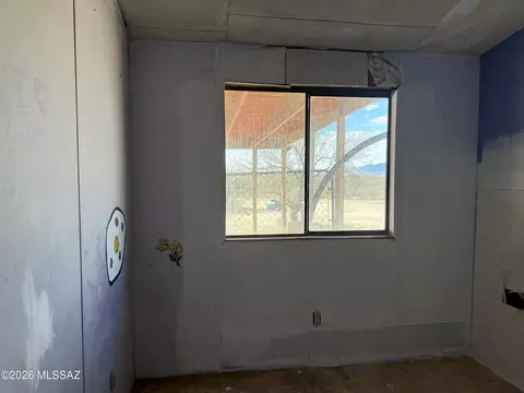 1726 E Morris Ln, Benson, AZ 85602 photo 12