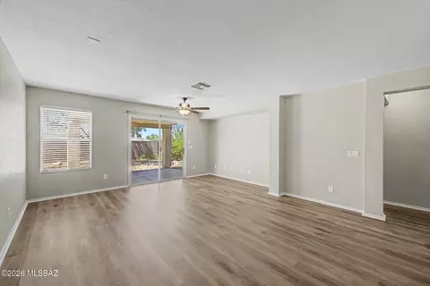 Living - 3576 E Mecate Rd, Tucson, AZ 85739 photo 6 of 9