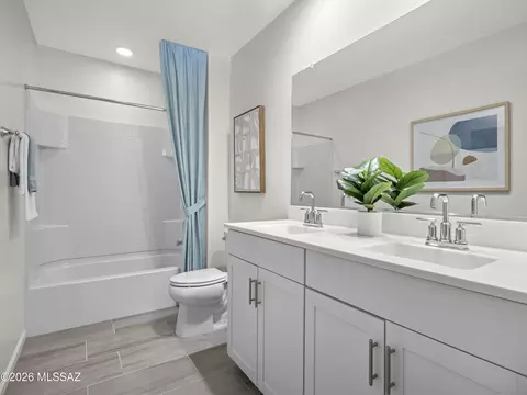 Bath - 12665 E Caden Dr, Vail, AZ 85641 photo 2 of 3