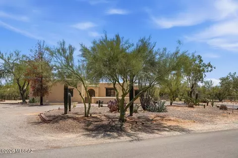 1857 W Dawn Dr, Tucson, AZ 85704