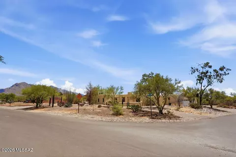 1857 W Dawn Dr, Tucson, AZ 85704