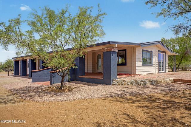 7970 W Bopp Rd, Tucson, AZ 85735