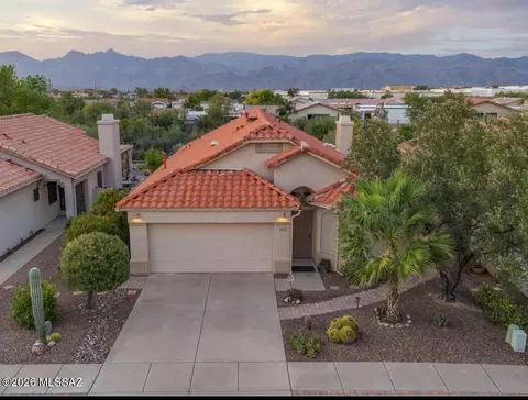 9535 E Briana Ln, Tucson, AZ 85748