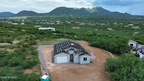1783 Alamos Ct, Rio Rico, AZ 85648