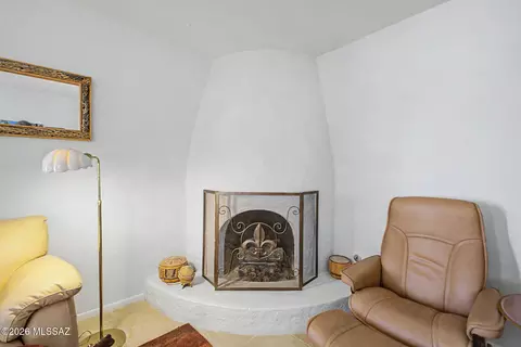 600 E River Rd #W, Tucson, AZ 85704 photo 8