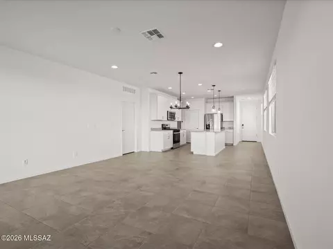 5193 W Gainer Ridge Rd, Tucson, AZ 85757