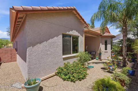 Exterior - 9180 E Sunset Post Rd, Tucson, AZ 85749 photo 6 of 7
