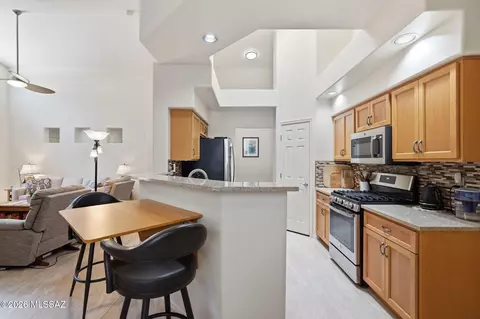 Kitchen - 9180 E Sunset Post Rd, Tucson, AZ 85749 photo 1 of 7