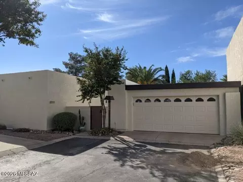 2909 N Cascada Cir, Tucson, AZ 85715