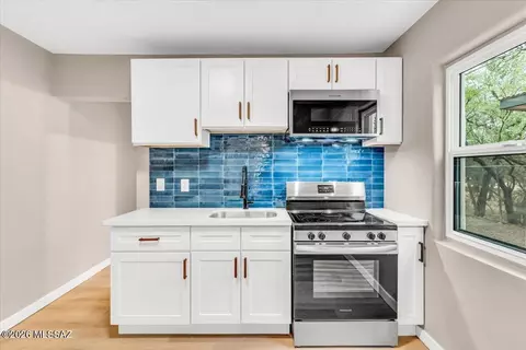 Kitchen - 11134 Edison St, Tucson, AZ 85749 photo 5 of 5