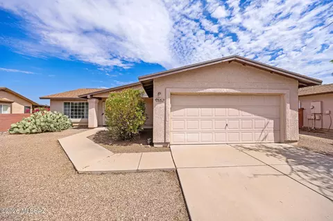 9641 E Blanding Ln, Tucson, AZ 85747