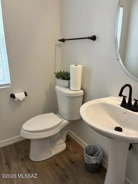 Bath - 7613 E Cholla Overlook Dr, Tucson, AZ 85710 photo 1 of 4