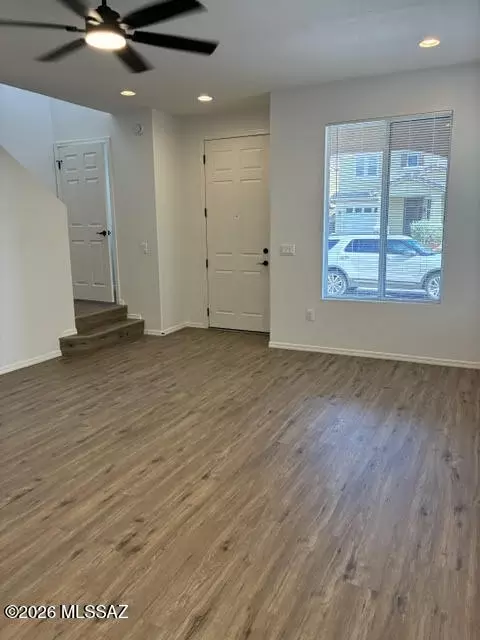 Living - 7613 E Cholla Overlook Dr, Tucson, AZ 85710 photo 1 of 3