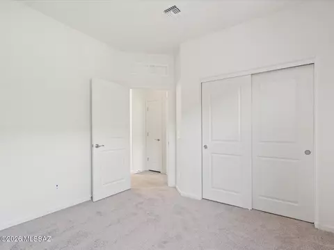 Bedroom - 6830 W Sweetshade Ln, Tucson, AZ 85757 photo 4 of 5