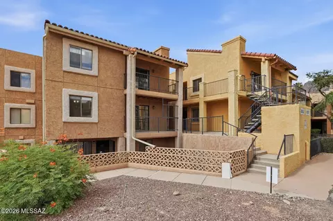 8263 N Oracle Rd #137, Tucson, AZ 85704