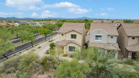 View/Area - 10675 E Singing Canyon Dr, Tucson, AZ 85747 photo 3 of 15