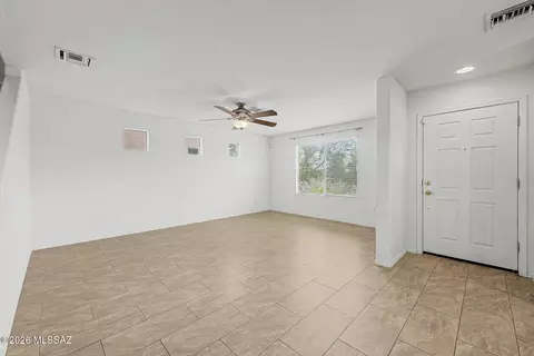 Living - 10675 E Singing Canyon Dr, Tucson, AZ 85747 photo 1 of 4