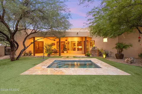 1320 W Appian Pl, Tucson, AZ 85704