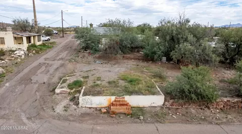 584 N San Pedro Rd, Hayden, AZ 85135