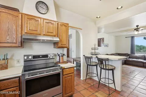 Kitchen - 2932 E Wiley Ln, Vail, AZ 85641 photo 5 of 5