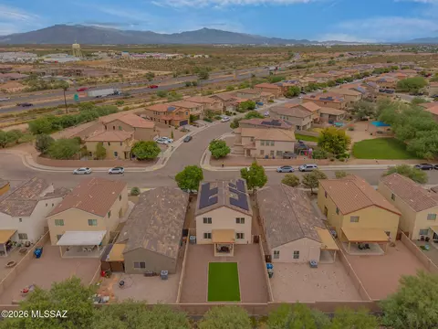 7972 Nautilus Dr, Tucson, AZ 85756 photo 4