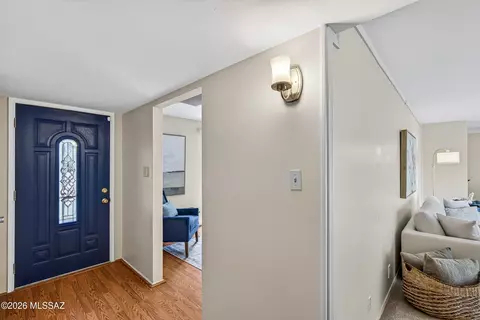 Entry Way - 7449 Eli Dr, Tucson, AZ 85710 photo 2 of 2