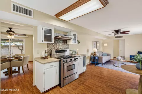 Kitchen - 7449 Eli Dr, Tucson, AZ 85710 photo 4 of 4