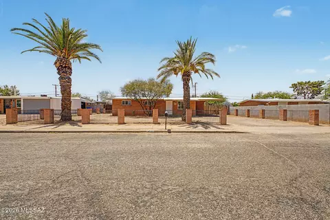 4502 E 30th St, Tucson, AZ 85711 photo 3