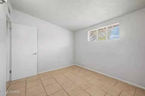 4502 E 30th St, Tucson, AZ 85711 photo 21