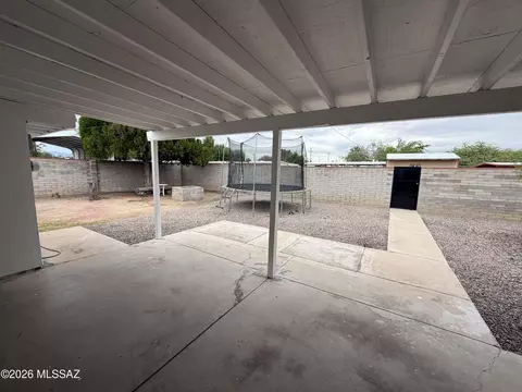 Exterior - 4758 E 26th St, Tucson, AZ 85711 photo 4 of 13