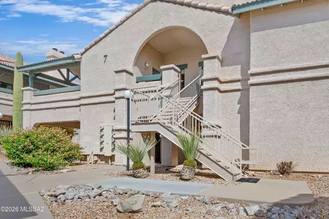 101 S Players Club Dr #7201, Tucson, AZ 85745