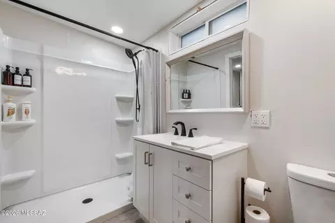 Bath - 8128 E 4th Pl, Tucson, AZ 85710 photo 6 of 6