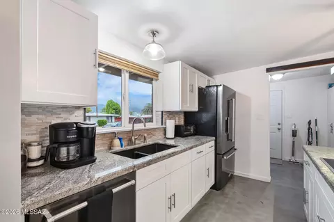 Kitchen - 8128 E 4th Pl, Tucson, AZ 85710 photo 1 of 6