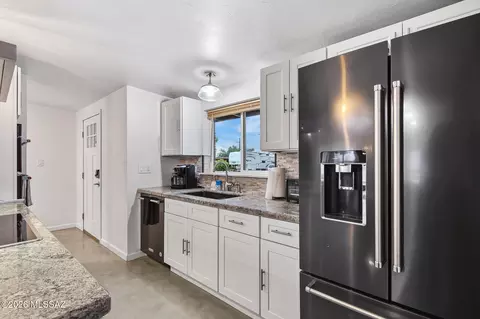 Kitchen - 8128 E 4th Pl, Tucson, AZ 85710 photo 3 of 6