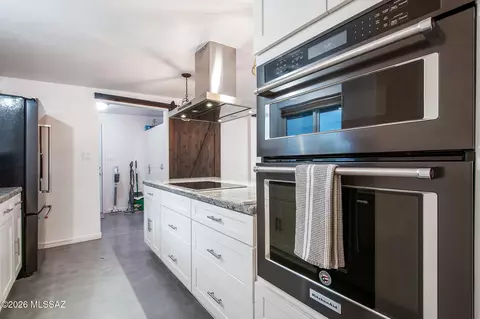 Kitchen - 8128 E 4th Pl, Tucson, AZ 85710 photo 2 of 6
