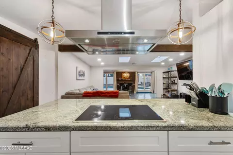 Kitchen - 8128 E 4th Pl, Tucson, AZ 85710 photo 4 of 6