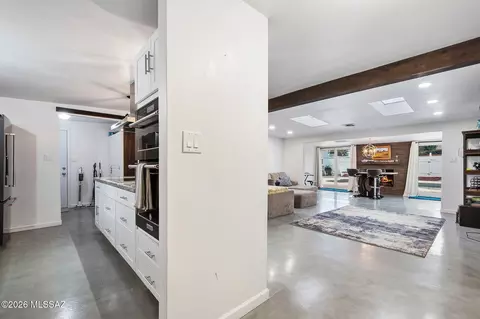 Entry Way - 8128 E 4th Pl, Tucson, AZ 85710 photo 1 of 1