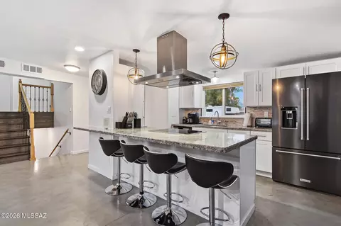 Kitchen - 8128 E 4th Pl, Tucson, AZ 85710 photo 5 of 6