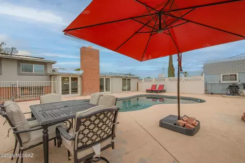 Exterior - 8128 E 4th Pl, Tucson, AZ 85710 photo 3 of 7