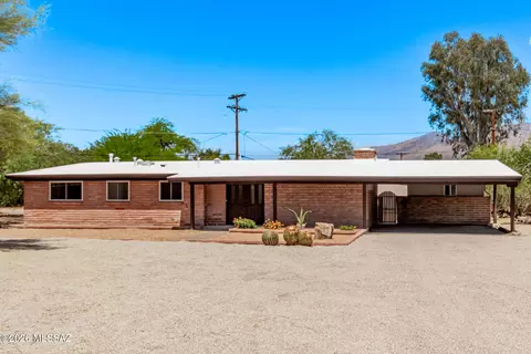 2509 N Indian Ridge Dr, Tucson, AZ 85715