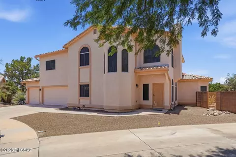8870 N Canebrake Pl, Tucson, AZ 85743