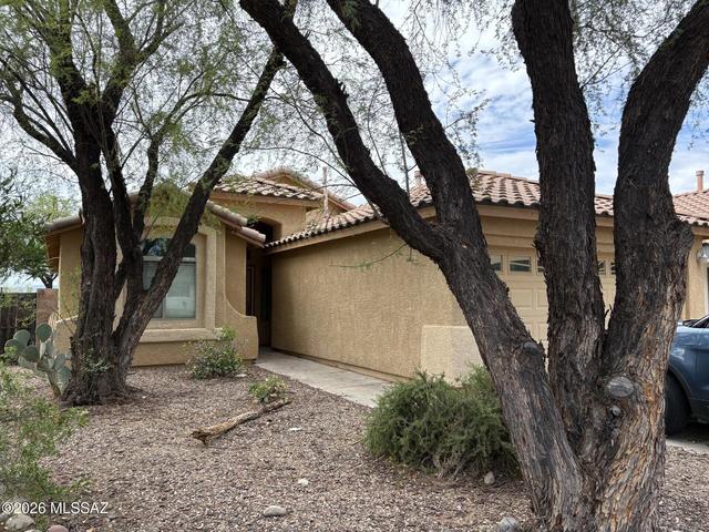10478 E Rose Hl, Tucson, AZ 85747