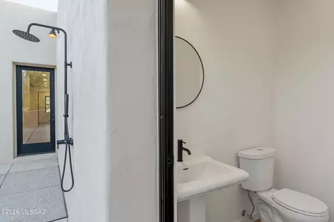 Bath - 5259 E Fort Lowell Rd, Tucson, AZ 85712 photo 7 of 7