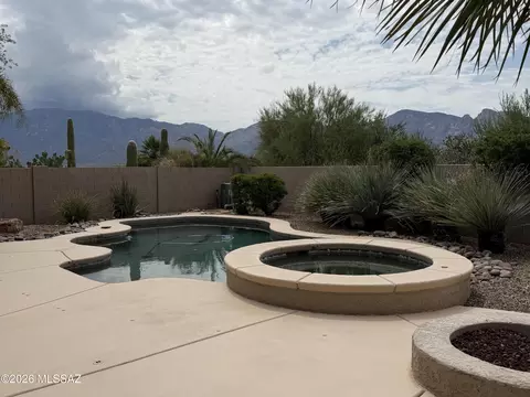 149 W Vistoso Highlands Dr, Oro Valley, AZ 85755