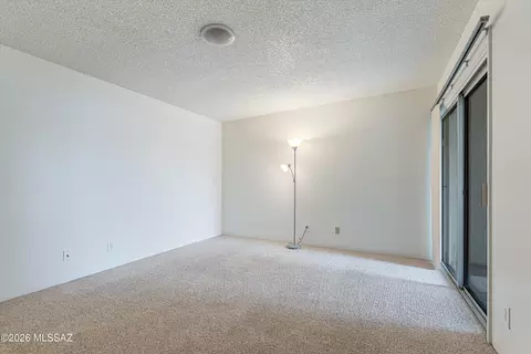 Living - 660 E River Rd #J, Tucson, AZ 85704 photo 7 of 8