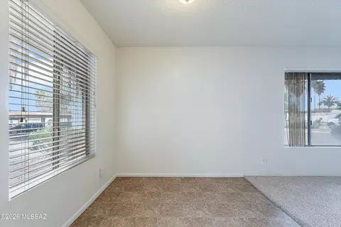 Living - 660 E River Rd #J, Tucson, AZ 85704 photo 8 of 8