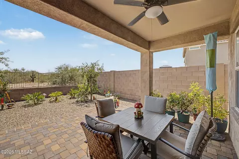 871 W Calle Lindo Clavel, Sahuarita, AZ 85629