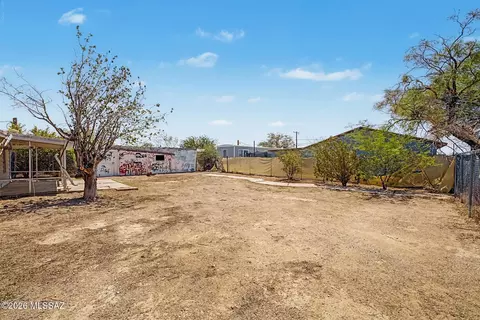 Exterior - 6210 S Euclid Ave, Tucson, AZ 85706 photo 3 of 8
